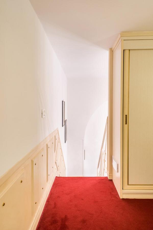 Studio D'Artista, Elegante Loft Nel Cuore Di Roma ภายนอก รูปภาพ